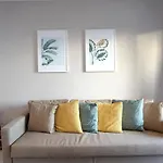 Seaview In Apartment
